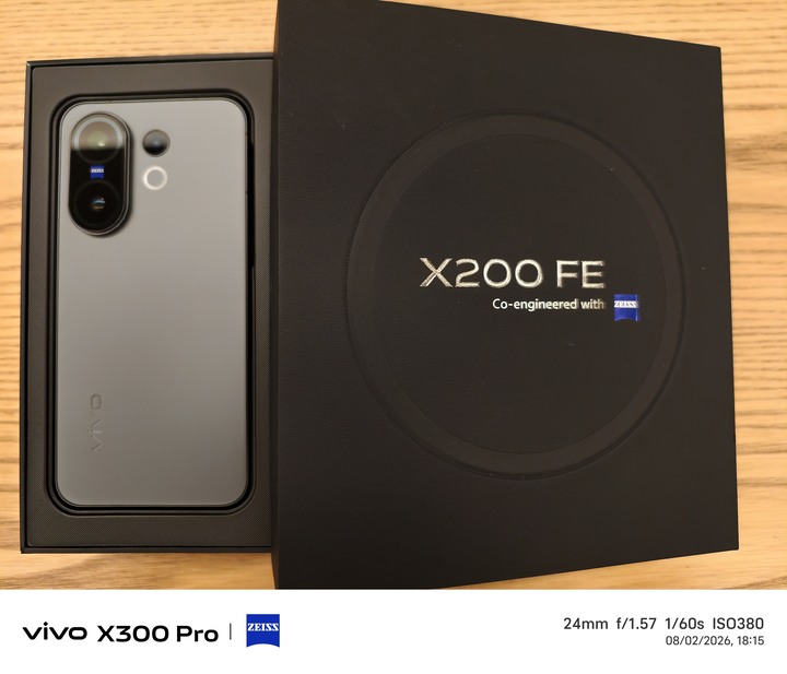 台版 Vivo X200 FE 外觀新 保固中12/512g