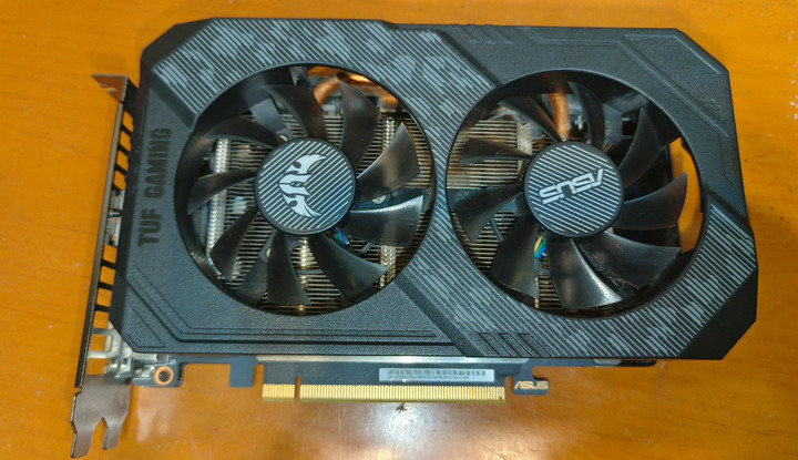 華碩 ASUS TUF GeForce RTX™ 2060 6G ( TUF-RTX2060-O6G-GAMING)