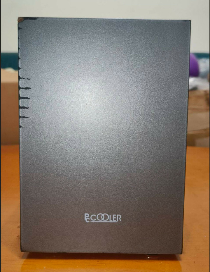 超頻三蜂鳥I100 PRO A4小機箱 + PCIE 4.0延長線