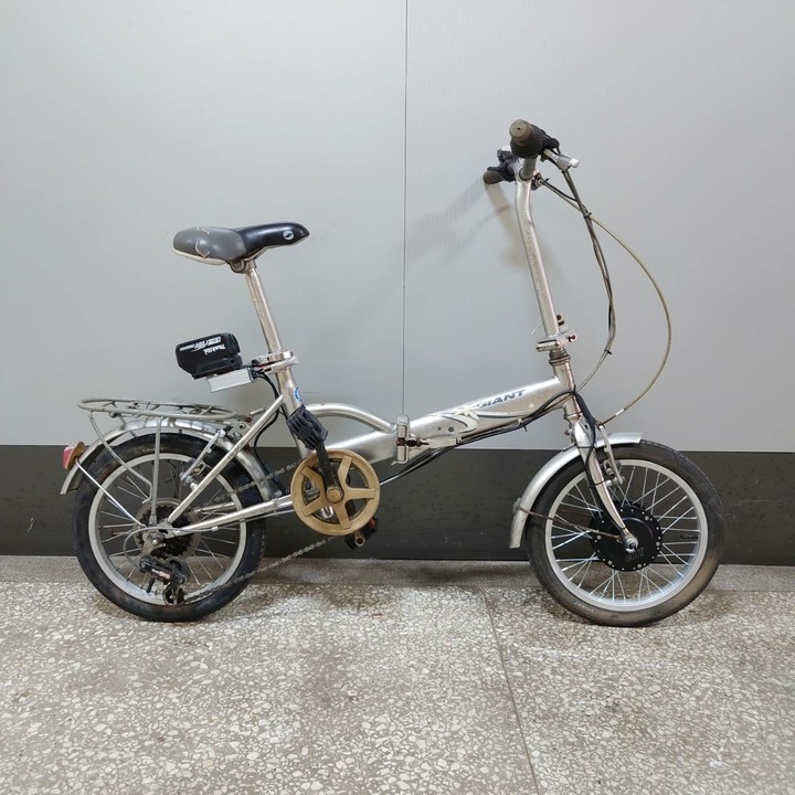 16" Giant FD606 (eKits套件,使用Makita 牧田電池)