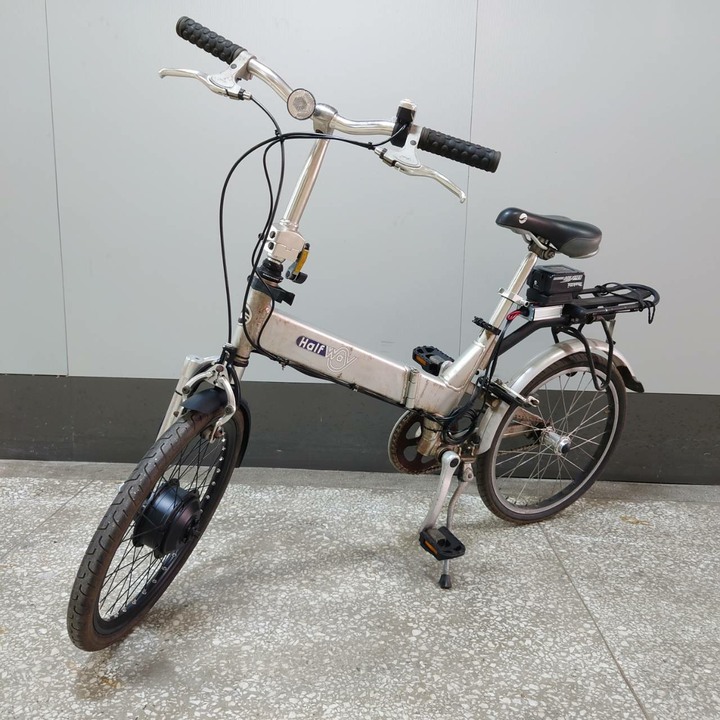 Giant HalfWat 20"單速小折 (eKits套件,使用Makita 牧田電池)