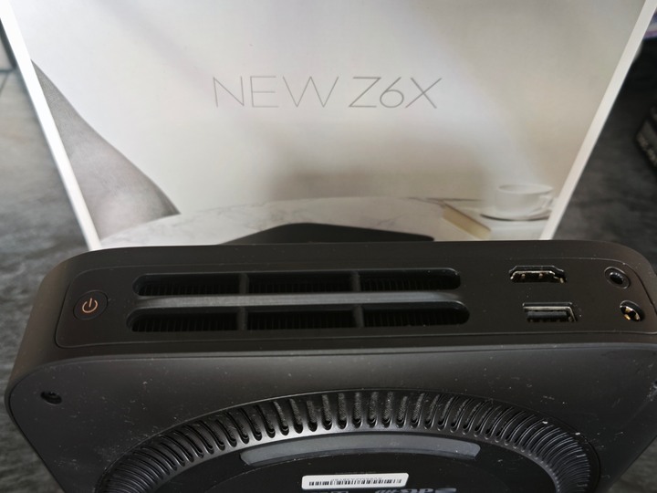 極米 XGIMI NEW Z6X 智慧投影機 新北汐止可面交