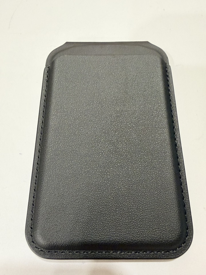 Satechi 磁吸式卡套立架 (MagSafe 相容) 黑色