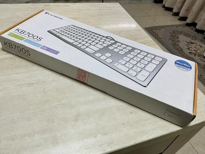 KB700S 鋁合金剪刀腳靜音有線鍵盤(MAC/Win 可雙模切換)
