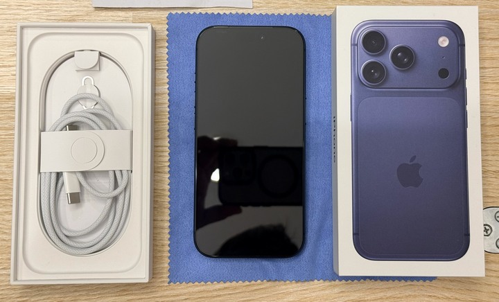 Apple iPhone 17 Pro 256G 藍
