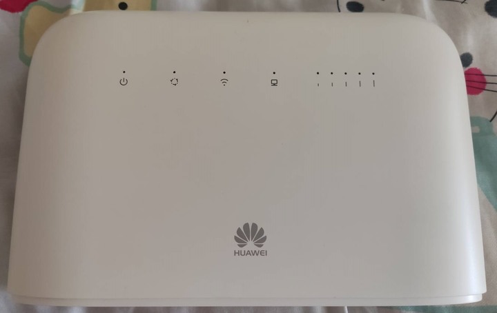 華為 HUAWEI B715s-23c 4G LTE 無線分享器路由器