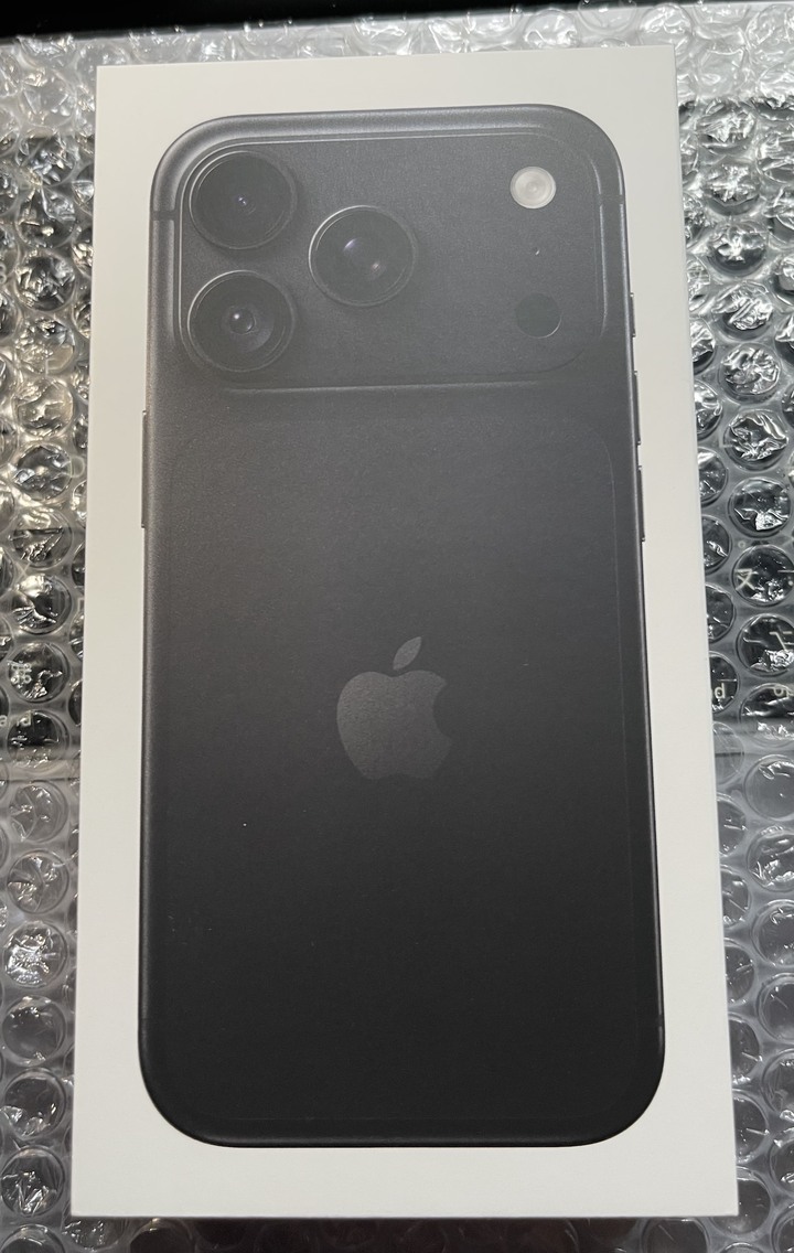 Apple iPhone 18 Pro 512GB (黑色) 全新未拆封台灣公司貨