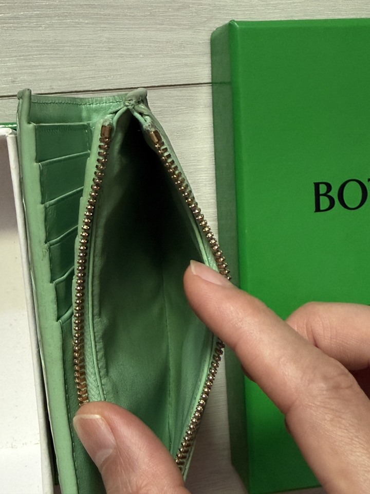 BOTTEGA VENETA 寶緹嘉Bi-Fold 經典編織羊皮對開中夾