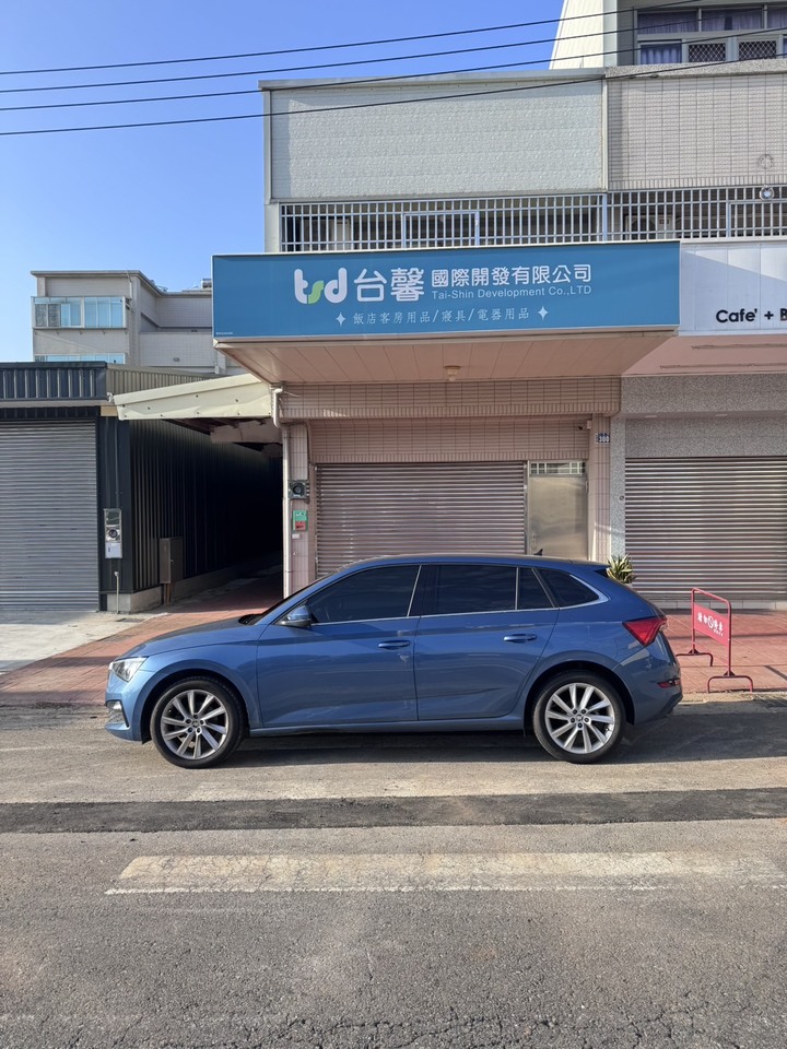 [ 自售 ] SCALA 泰坦藍 1.0 TSI 豪華動能版 LEVEL 1.5 自動跟車 ACC 全速域 電動尾門 謝絕車商