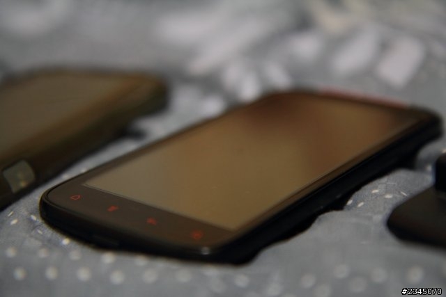 HTC sensation 感動機 XE