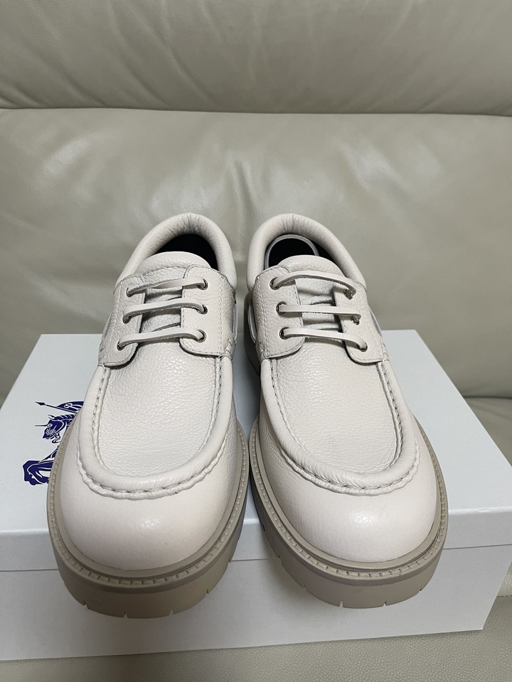 BURBERRY新款牛皮Raft帆船鞋100%原廠公司貨！支持驗貨！超低賠本出售！