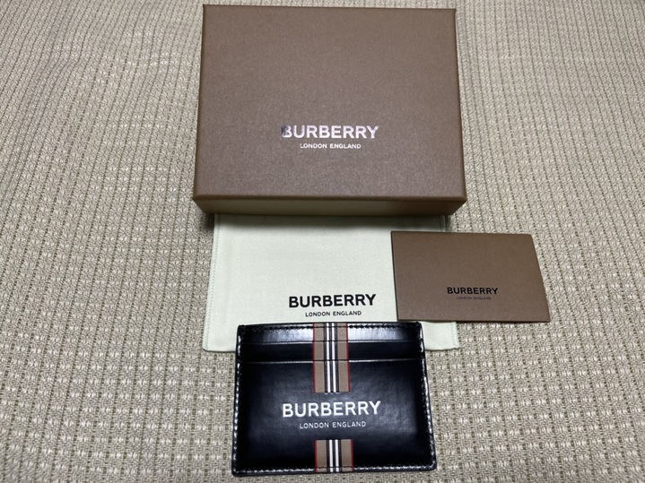 BERBERRY 新款全牛皮經典格紋卡夾 超低特價 搬家出清 100%原廠公司貨 支持驗貨!!