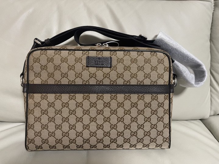 GUCCI 滿版老花 斜背包 超低特價 搬家出清 100%原廠公司貨 支持驗貨!!