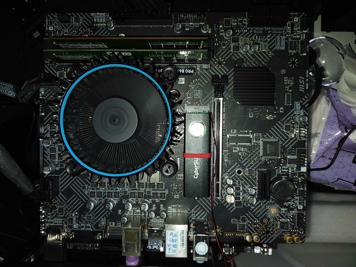 12代半套電腦 i3-12100＋B660＋SSD