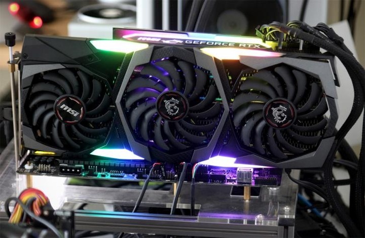 微星魔龍 RTX2080 GAMING X TRIO