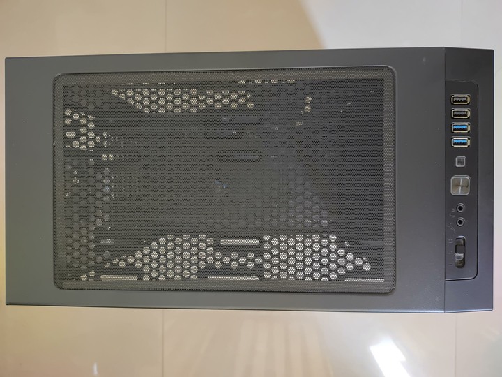 靜音型電腦機殼+風扇可調速面板+500W電源