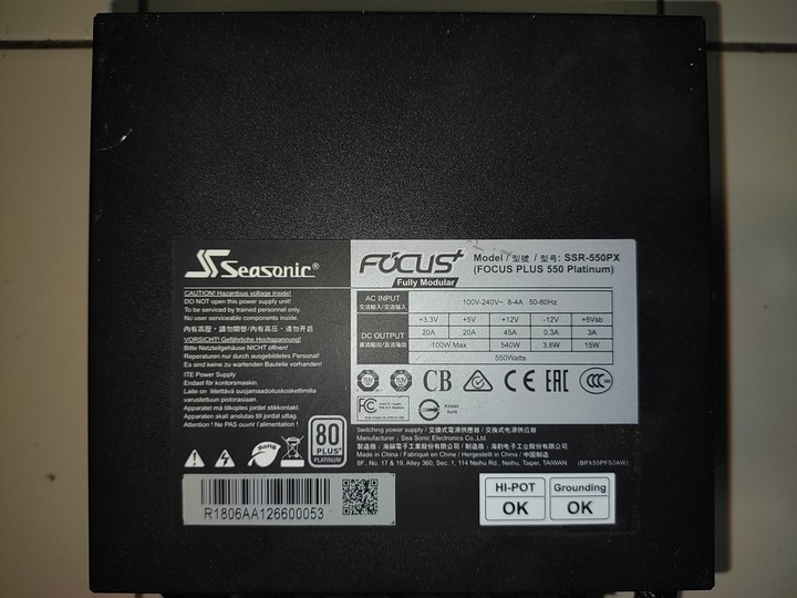 Seasonic 海韻 FOCUS Plus Platinum 550W 白金全模組 電源供應器