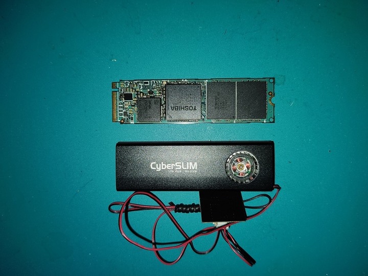 12代半套電腦 i3-12100＋B660＋SSD