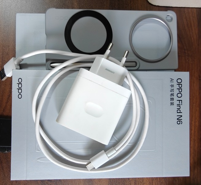 【售】 OPPO Find N6 鈦色（陸版512）+ AI 手寫筆跟手機殼