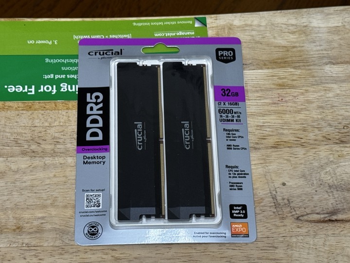 美光 Micron Crucial DDR5-6000 16GB 記憶體 x2