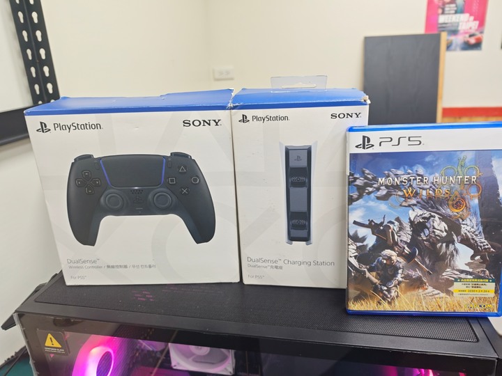 CFI-1018A #Sony #PlayStation 5 #PS5 #光碟版 PS5 主機 光碟版 ps5手把 魔物獵人 荒野 Monster Hunter Wilds 遊戲機