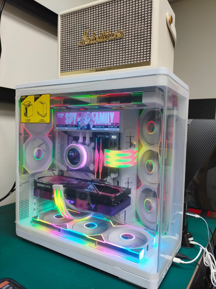 電競海景房 7800x3d SSD 1t DDR5 32GB x870 5060ti 16GB