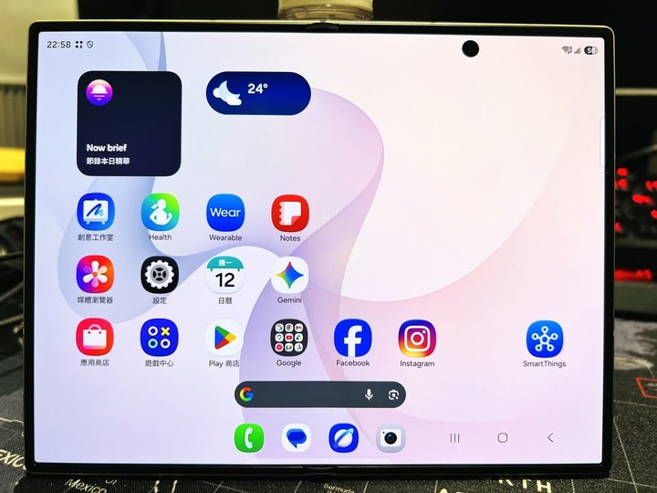 三星 Samsung Z fold 8 256G 白色 近全新
