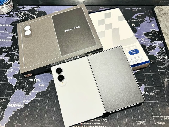 三星 Samsung Z fold 8 256G 白色 近全新