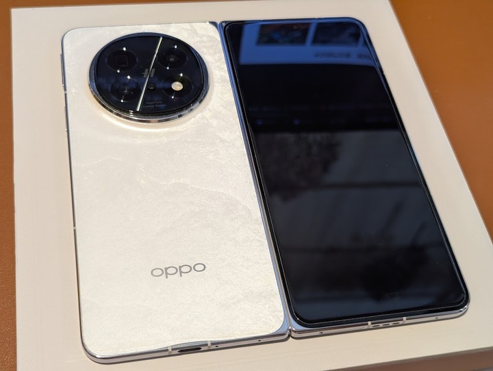OPPO Find N5 16/512G 國際版 盒裝齊全 9.5成新