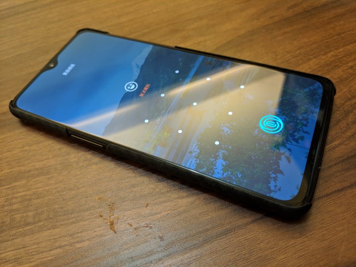 OnePlus 6T 8G/256GB 墨岩黑
