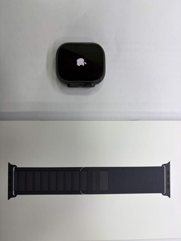 誠賣Apple Watch Ultra 3(鈦黑色)近全新，保固至2026.11，錶帶未拆