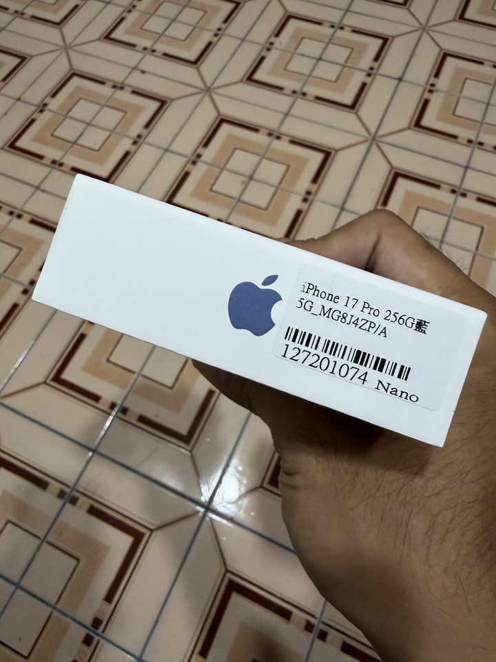 賣iPhone 17 Pro 256 藍，只拆封未啟用