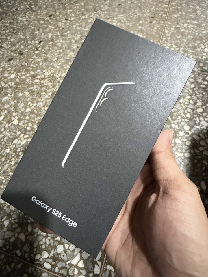 賣Samsung S25 Edge 256G 鈦輕藍，全新未拆封