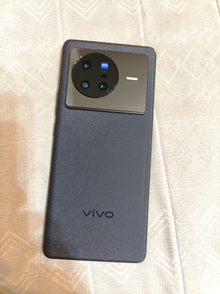 vivo X80 12G256GB 極夜黑