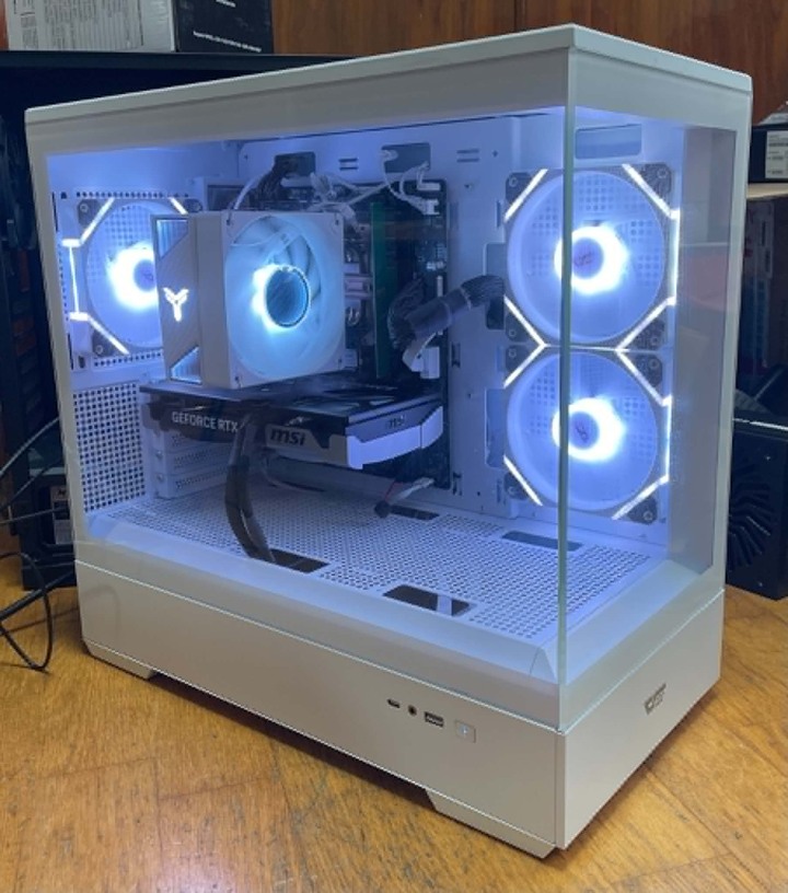 【賣福氣主機】→ I5 13500+RTX 5060 TI 16G 遊戲主機