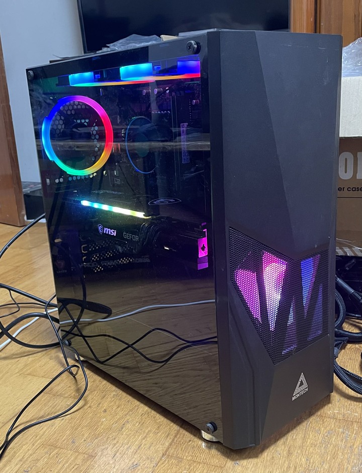 『賣』→I5 12400F+RTX 3070 8G 遊戲主機