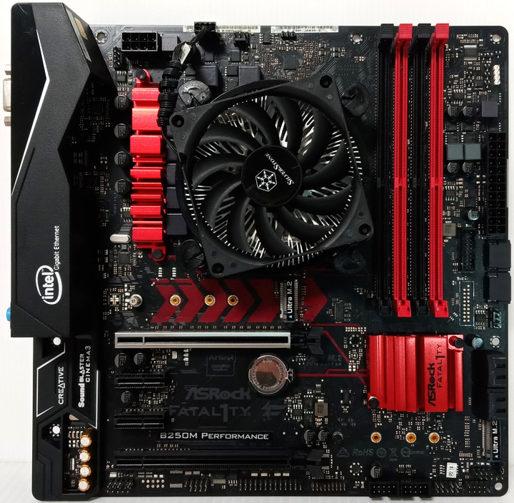1151腳位 實體拍攝 ASROCK FATAL1TY B250M PERFORMANCE + i7-6700 附散熱器