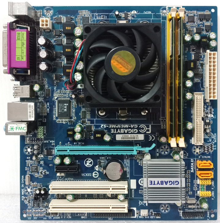 AM2腳位 實體拍攝 GIGABYTE GA-M61PME-S2 + Athlon + 4G 附後擋板/原廠散熱器
