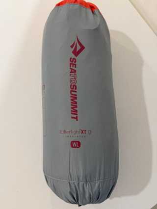 SEA TO SUMMIT 輕厚系列睡墊-加強版(女) L 深灰 僅使用一次 9.999成新 百岳必備 山屋帳篷都適用