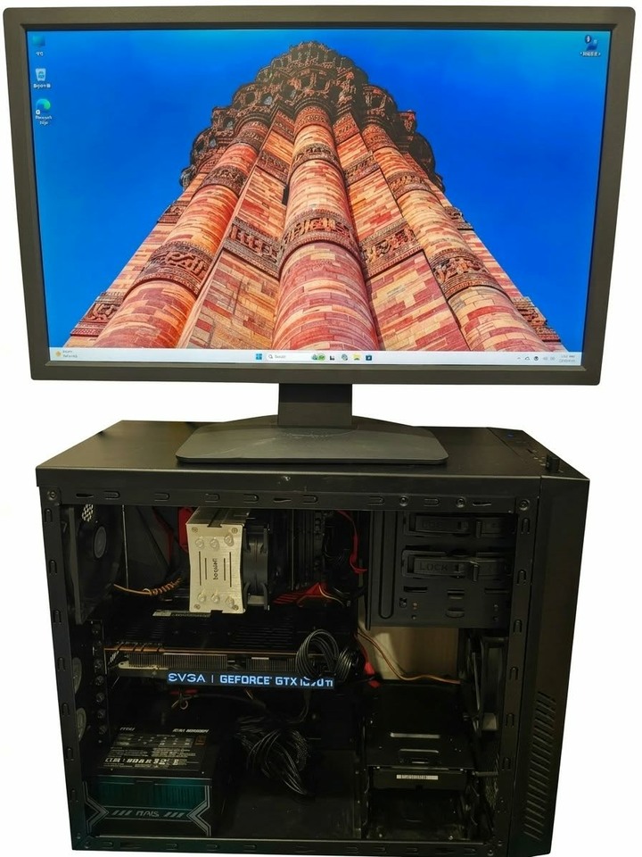 I7 8700 + GTX 1080ti 遊戲主機 | 2411K 螢幕