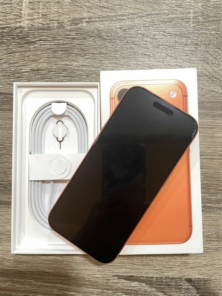 急售二手Iphone 17 pro 256g橘????98%附盒+線（沒用過）