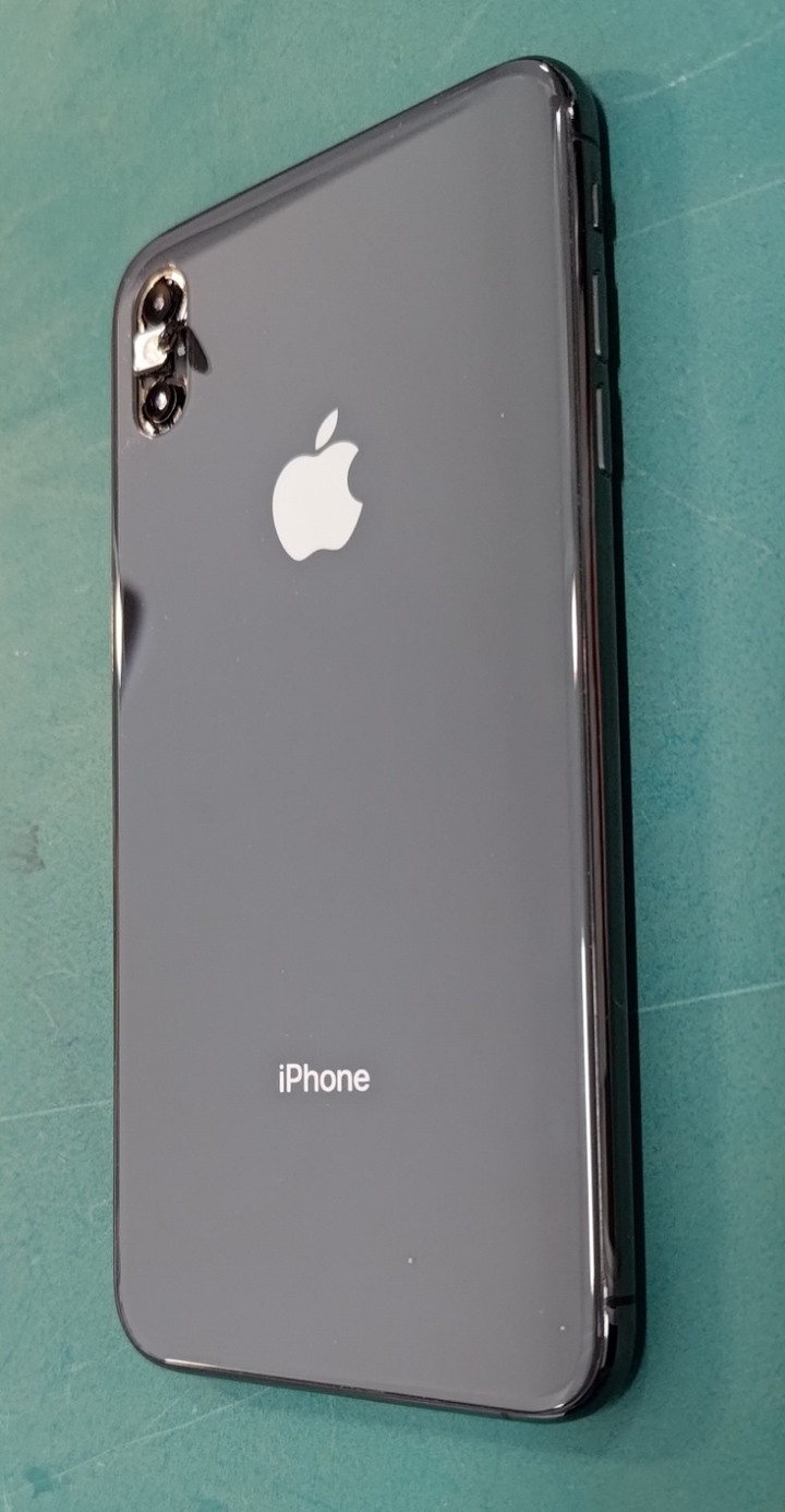 二手iPhone Xs Max 256GB 黑