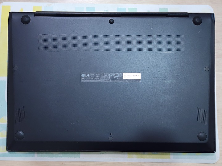 LG GRAM 16 i7 16GB 1TB 已過保