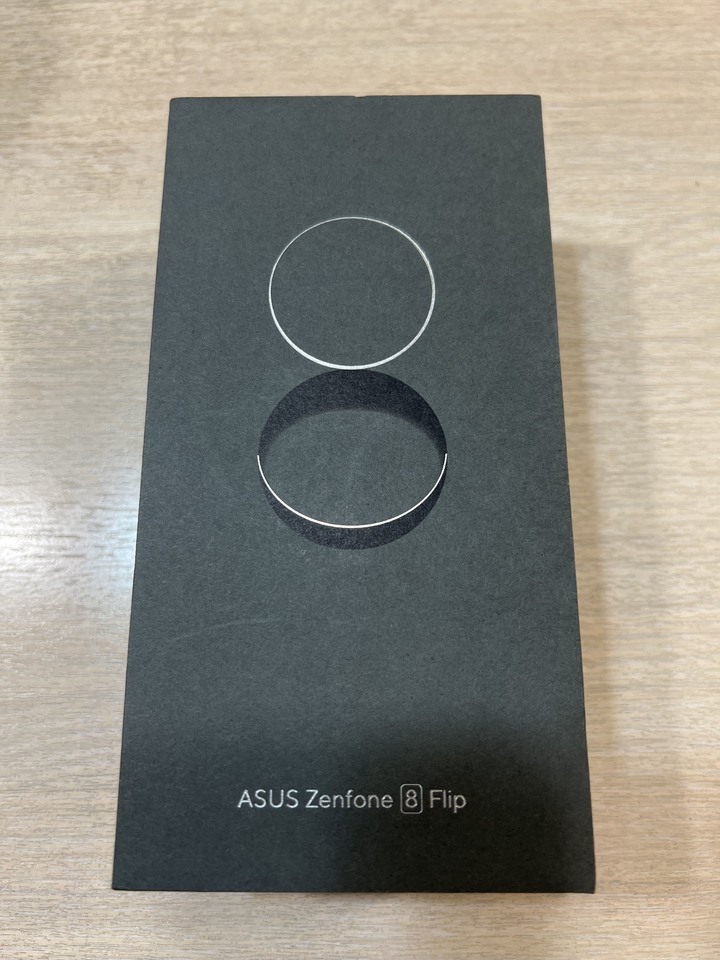 ASUS Zenfone 8 Flip