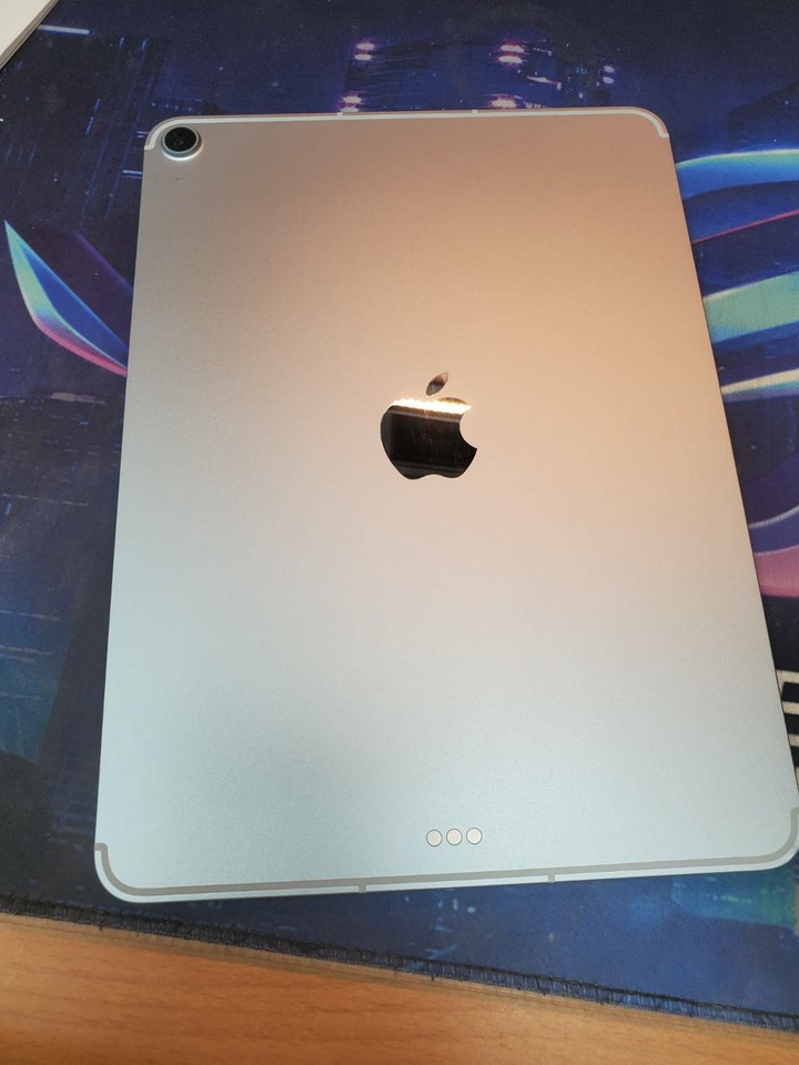 【iPad Air 11（M4）WiFi+行動網路 A3460】