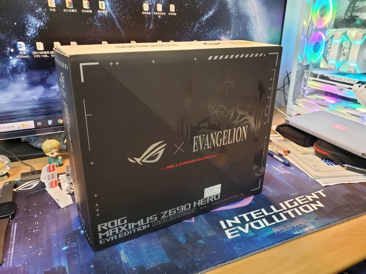 ROG MAXIMUS Z690 HERO EVA 限定聯名主機板