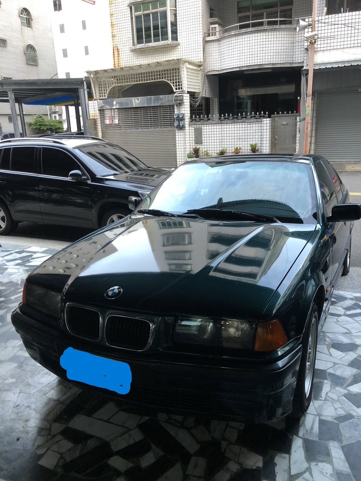1997年318 I S