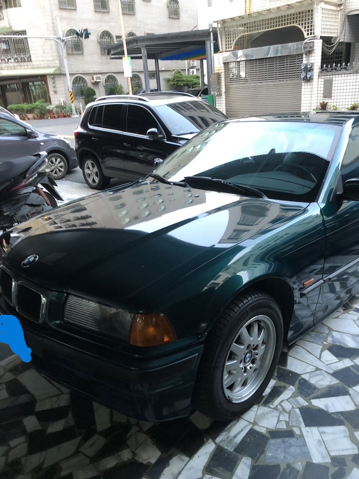 1997年318 I S