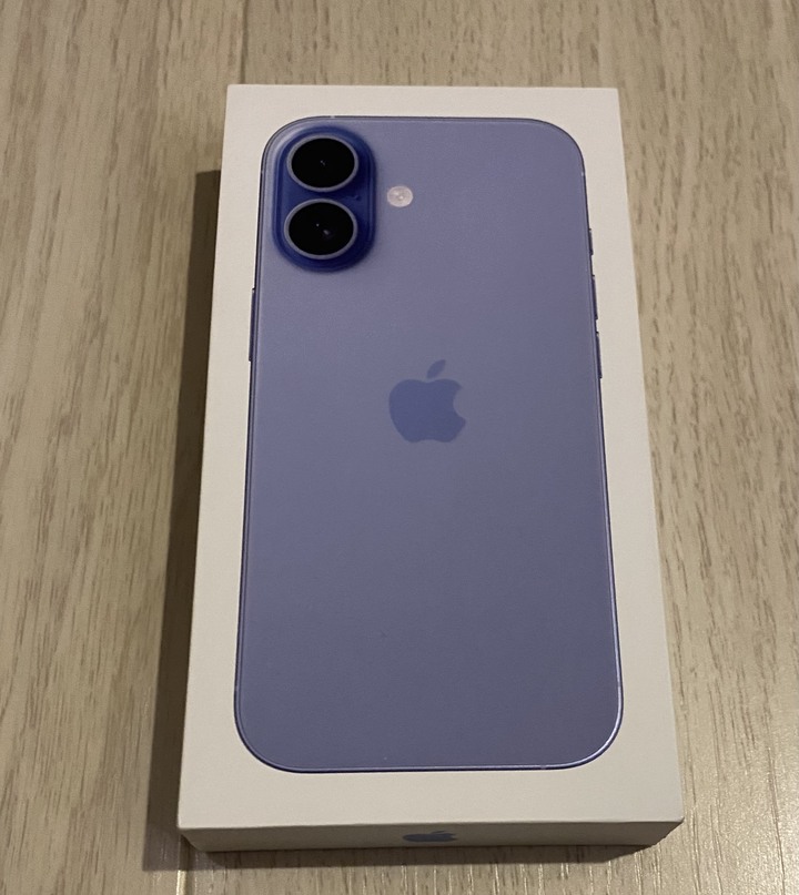 全新 iPhone 17 256g 霧藍色 春酒抽中