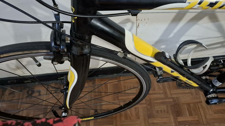 KHS FLITE 750 碳鋁複合公路車